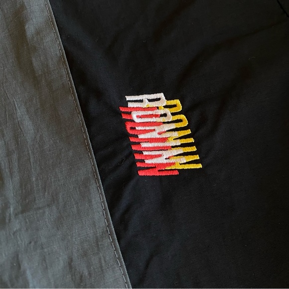 Ronin Division Windbreaker - Picture 6 of 6